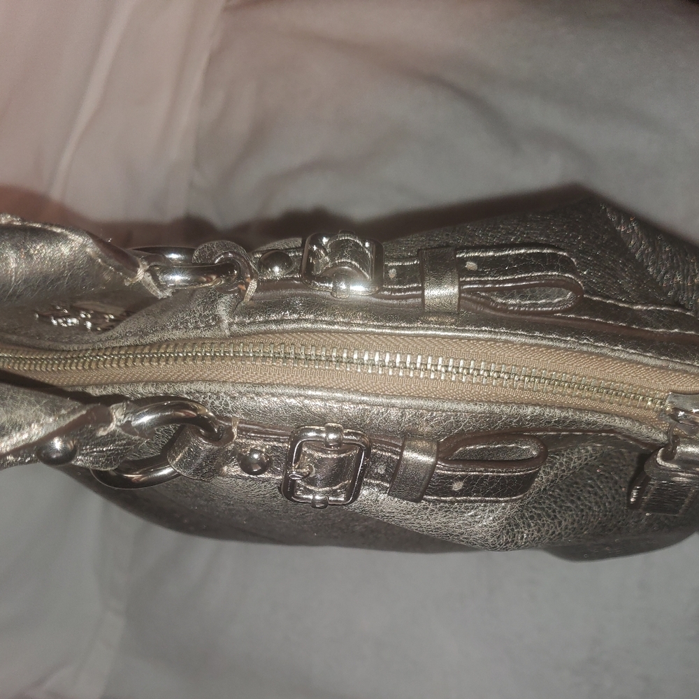 Coach Preloved View 6